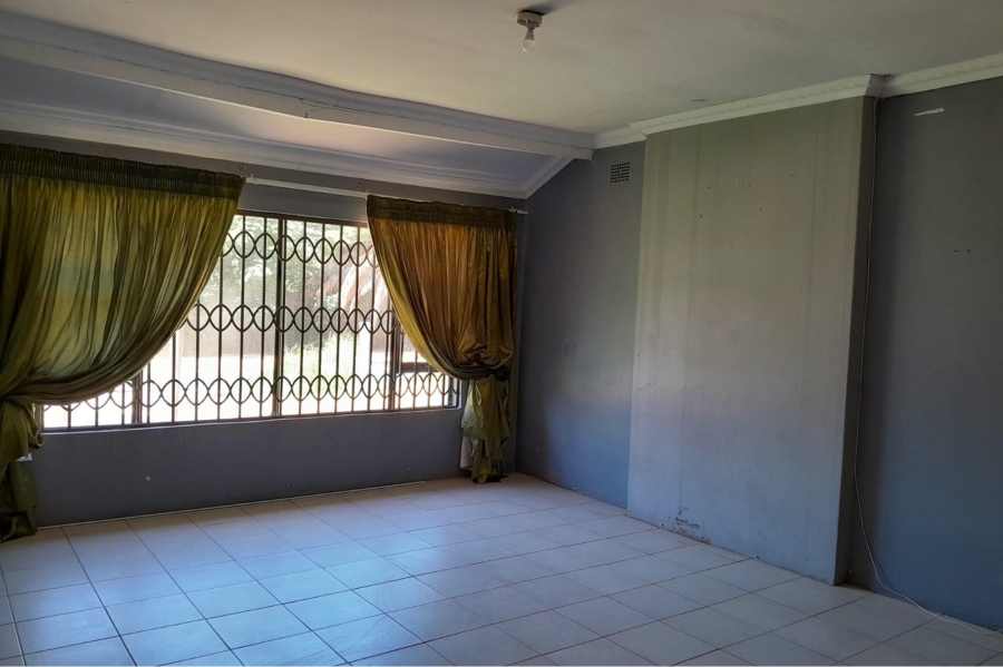 3 Bedroom Property for Sale in Odendaalsrus Free State